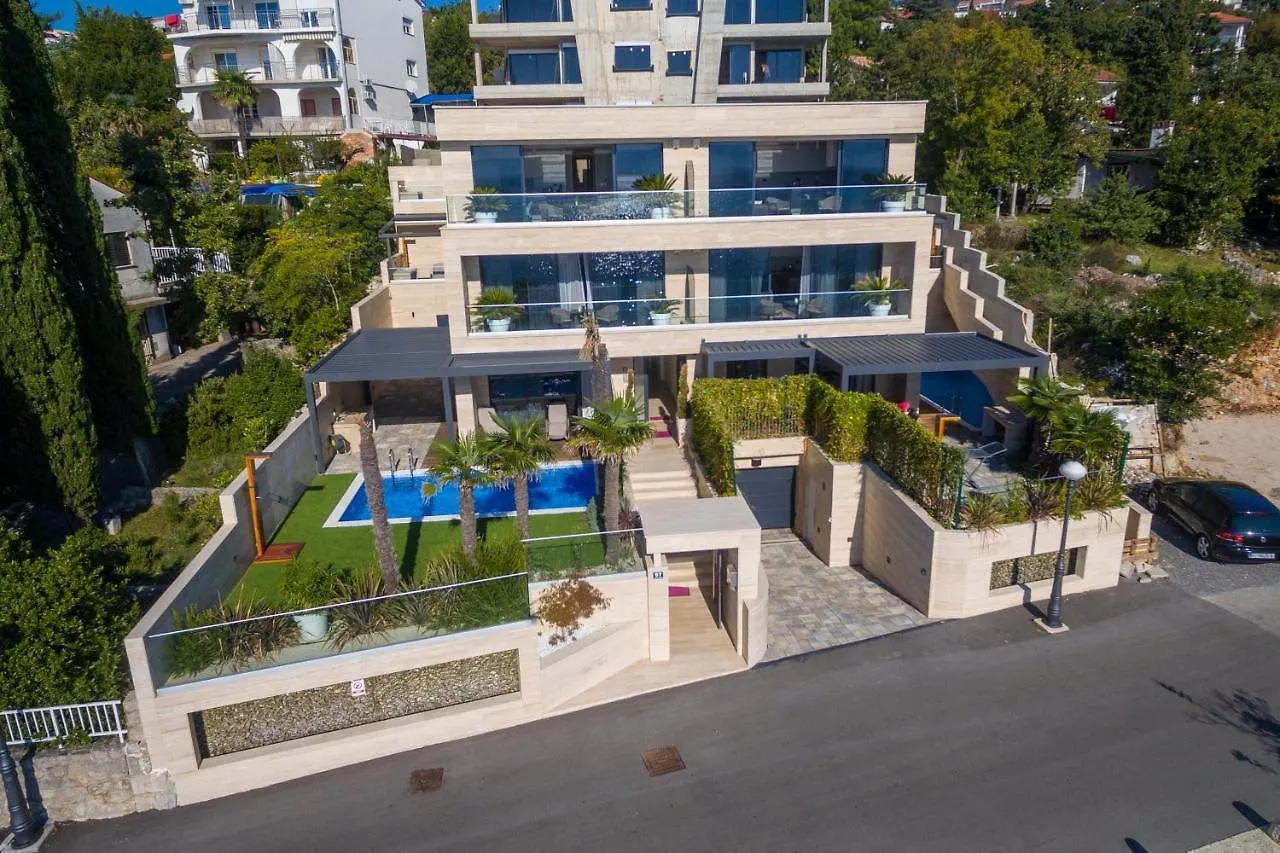 Beach Front Villa Fran Crikvenica